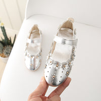 Hollowed Out Flowers Soft Soled Princess Children's Casual Leather Shoes