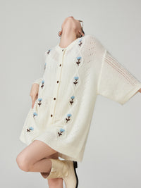 Women's White Floral Embroidered Short-sleeved Knitted Cardigan