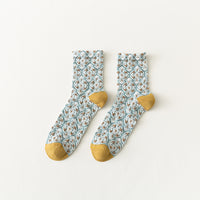 Palace Style Green Middle Tube Retro Autumn And Winter Socks Women