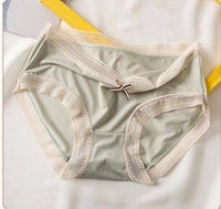 Japanese Girl''s Lace Underpants Sexy And Breathable Ice Silk Traceless Triangle Underpants