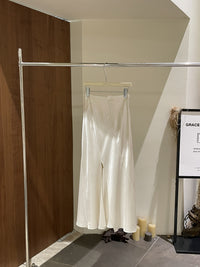 Irregularly Slit Double-Layer Gauze Relaxed-Fit Fishtail Skirt