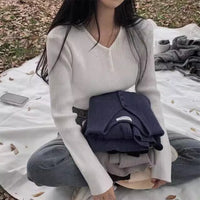 Leisure Day WANGXING Button V-neck Sweater