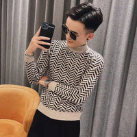 Contrast-color Fashionable Knitwear Crew-neck Sweater For Men
