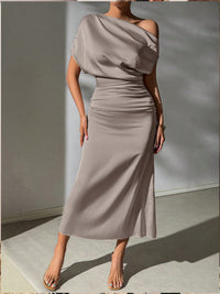 Womens Stylish Casual Off-shoulder Pleated Dress