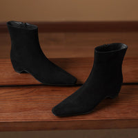 Womens Stylish Ankle Boots With Built-in Height Lift Side Zipper And Cozy Fleece Lining