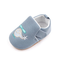 Anti Slip Cartoon Fashionable Baby Rubber Soled Shoes