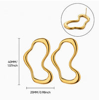 Niche High-end 3D Butterfly Stud Earrings Niche Ear Accessories