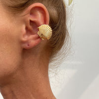 Resort-style Starfish Shell C-shaped Ear Clip