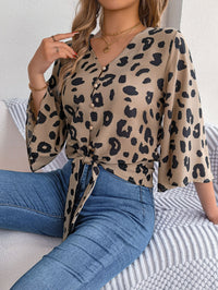 Womens Casual Fitted Blouse With Lace-up Details