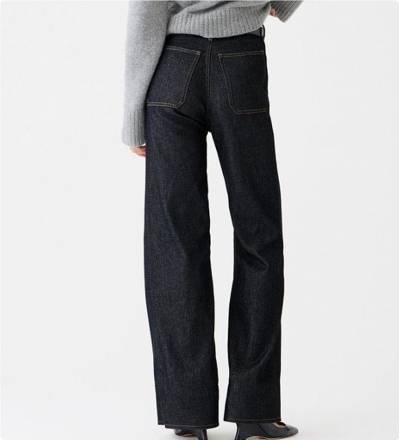 Loose Leisure Washed-out Button Slightly Flared Jeans