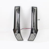 Fit rear pillar taillight