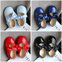 Children's candy colored leather shoes