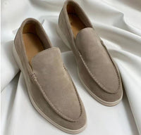 Summer Loafers With A Casual Flat Bottom And One Foot Kick
