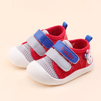 Mesh hole shoes