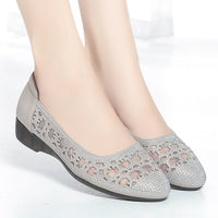 Women's Leather Shoes Low Heel Perforated Breathable Sandals