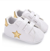 Spring and autumn new 0-1 years old baby toddler shoes non-slip soft bottom breathable men and women baby shoes casual sports wild