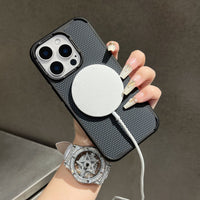 Carbon Fiber Magnetic Suction Shell With A Matte And Anti Drop Feel