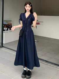 French Hepburn-style V-neck Dress For Women