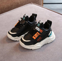 Children's running shoes