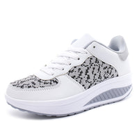 Sports and leisure platform shoes