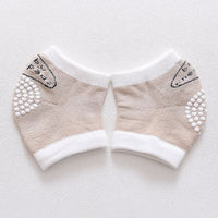Children's dispensing anti-skid knee pads