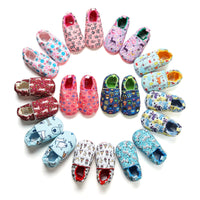 Floor shoes for boys and girls
