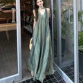 Beach-Style Retro Tie-Dye Halter V-Neck Dress