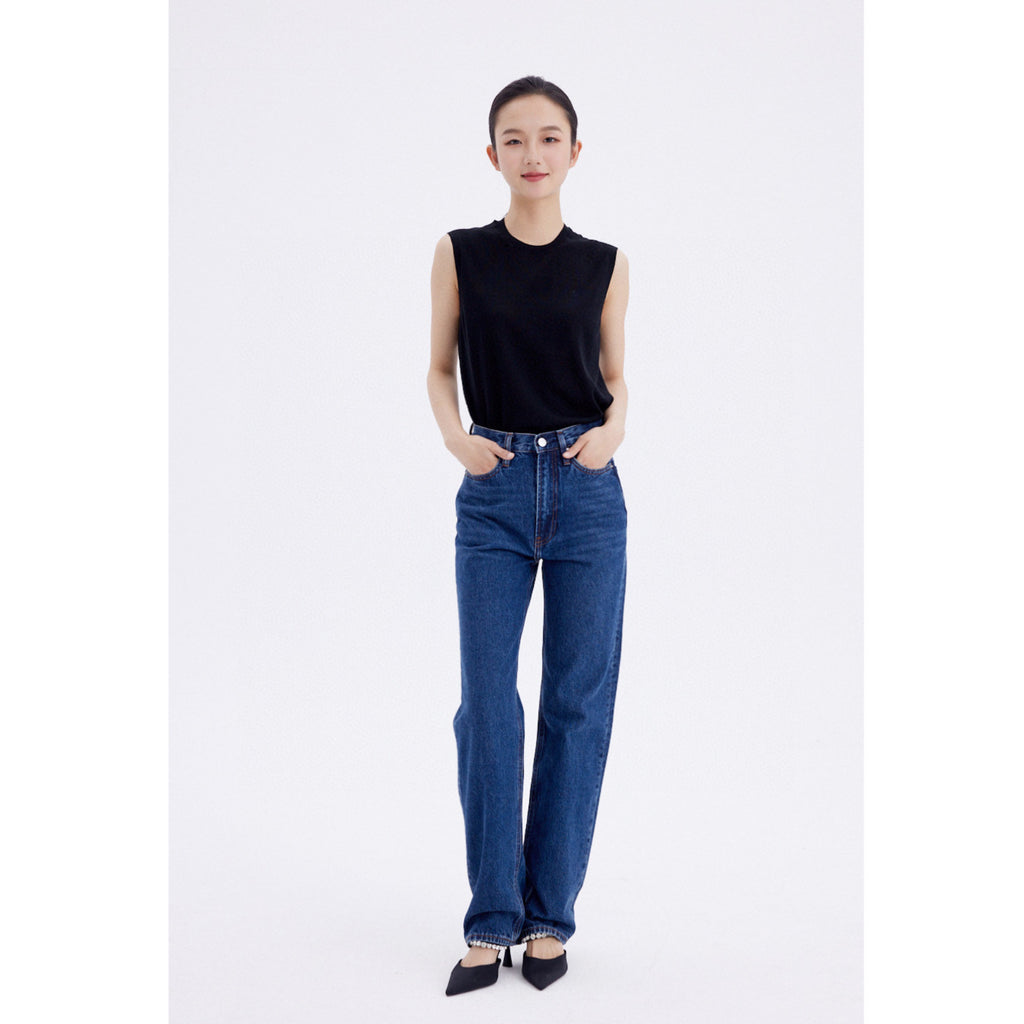 Simple Style Women's Dark Blue Small Straight-leg Jeans