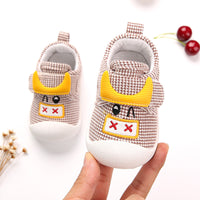 Baby soft-soled toddler shoes