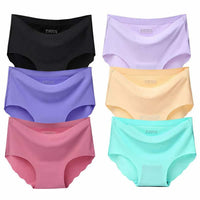 One-piece seamless underwear