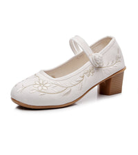 Short Heel Embroidery Frog Button 5CM Round Toe High Heels