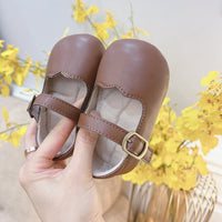 Fashion Walking Shoes With Soft Soles