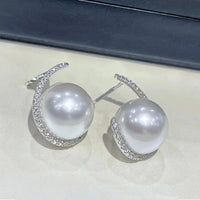 Elegant And Refined Earrings For Women