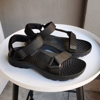 Summer Beach Leisure Open-Toed Velcro Trend Black Viscose Shoes Cloth Sandals