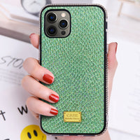 Compatible with Apple , New Mobile Phone Case With Skin Flashing Diamond Shell Snake Pattern