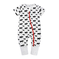 0-2 Year Old Newborns Go Out To Climb Clothes