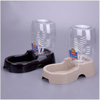 Large-capacity Water Bowl Dog Seat Drinker