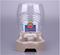 Large-capacity Water Bowl Dog Seat Drinker