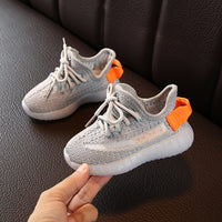 Feizhi Sports And LeisureBreathableCoconut Luminous Running Shoes
