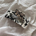Chaifu Studio F63 INS Cold Wind Retro Temperament Cow Color Black And White Acetate Hairpin Clip