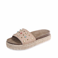 Wish Amazon New Slippers Women Summer New Fashion Rivets One Word Outside Wear Large Size Sandals And Slippers Women