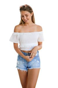 Women's Denim Shorts With Fringed Holes