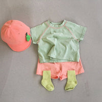 Contrasting Color Blouse And Pants Suit For Men And Women With Short Sleeves