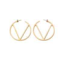 Silver Needle Circle English V Letter Brass Earrings