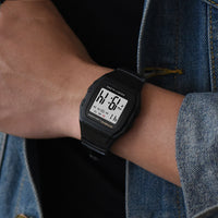 Multifunctional Sports Electronic Watch Shockproof And Waterproof