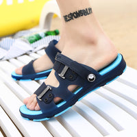 Sandals, Men's Slippers, Men's Summer Bathroom, Beach Shoes, Men's Hole Shoes, Flip-flops, Non-slip Student Sandals And Slippers