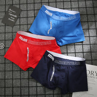 Breathable sports shorts