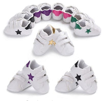 Spring and autumn new 0-1 years old baby toddler shoes non-slip soft bottom breathable men and women baby shoes casual sports wild