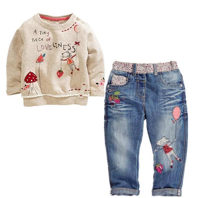 A little bit of loveliness 2pcs Shirt and Denim Pants