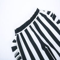 Girls new children's fashion tide black short T + striped fungus wide leg pants